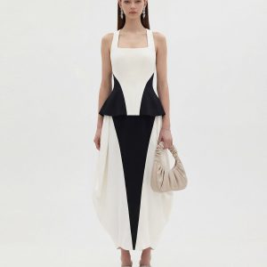 Monochrome Paneled Structured Pannier Maxi Skirt - Black - view 1