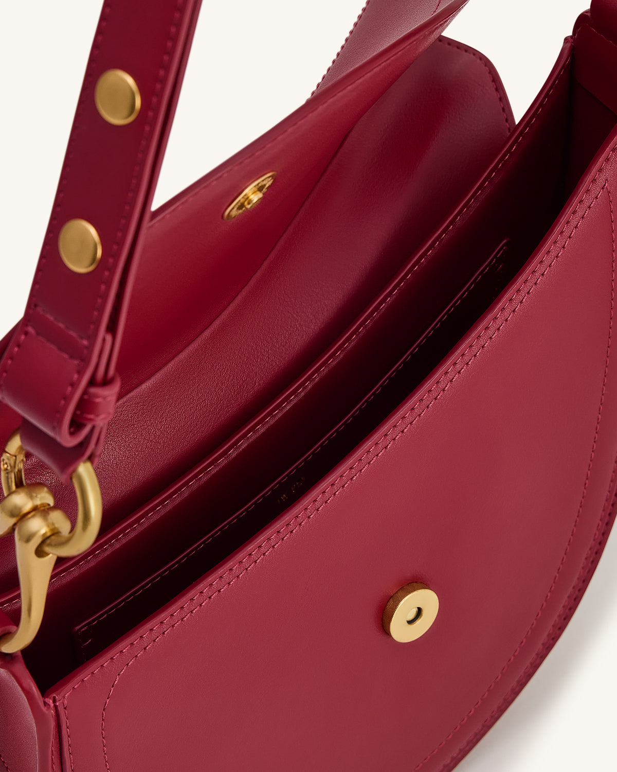 Ashlie Crossbody Bag - Burgundy - view 4