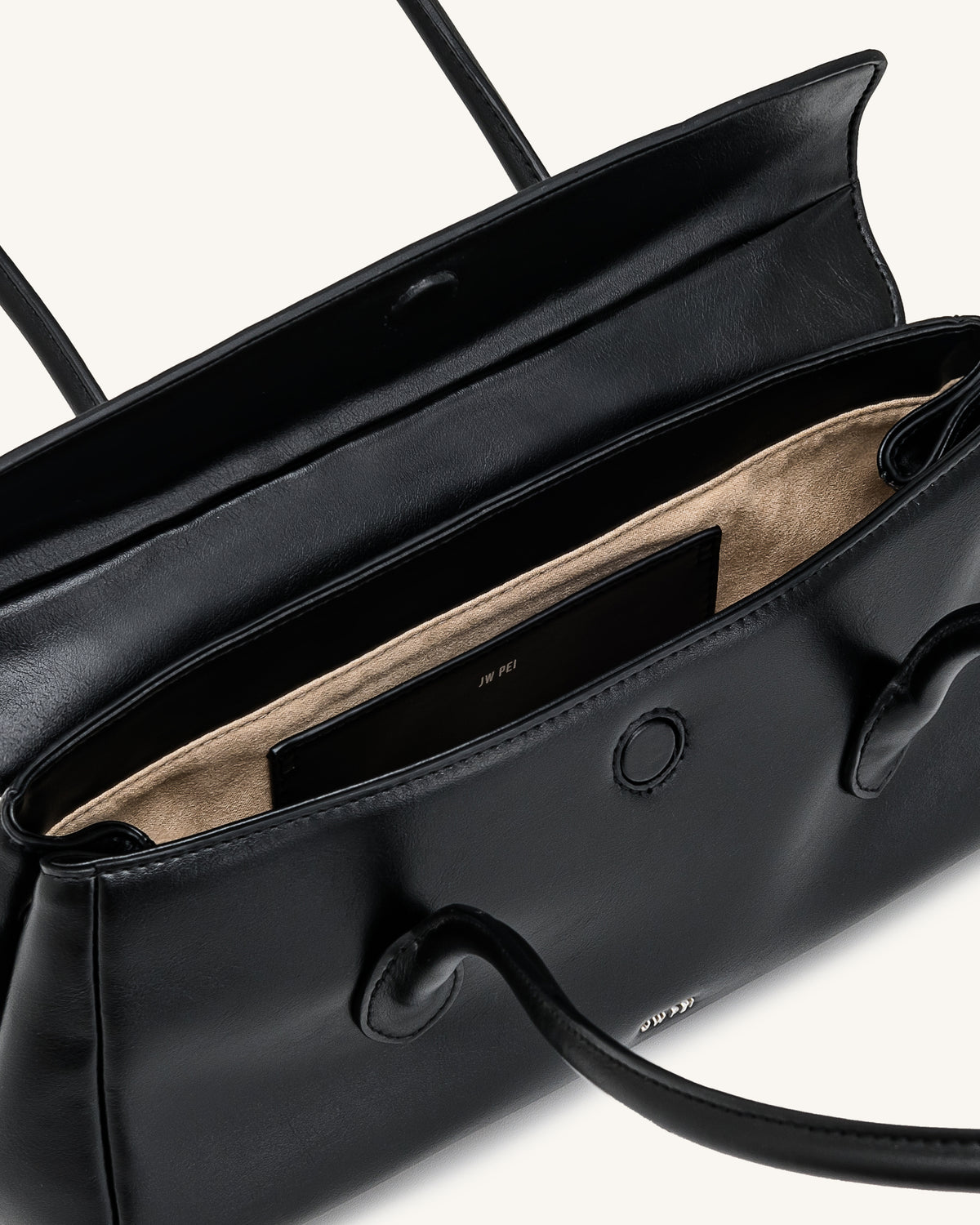 Solenne East-West Shoulder Bag - Black - view 4