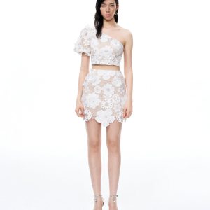 Ophelia One-shoulder Embroidered Iace Dress Suit - White - view 1